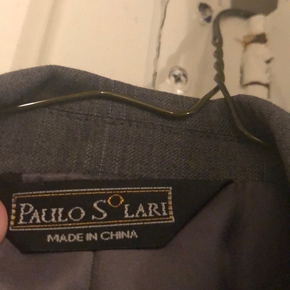 Men’s suit - Picture 3 of 3